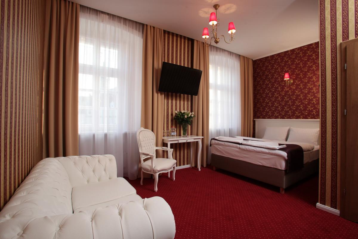 Hotel Court Park نيسة المظهر الخارجي الصورة